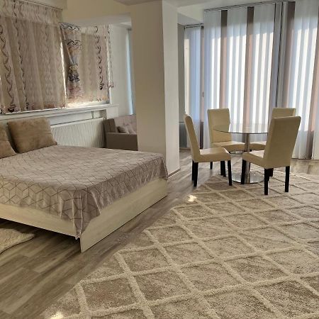 Ari Apartment Bulevardul Mamaia コンスタンツァ エクステリア 写真